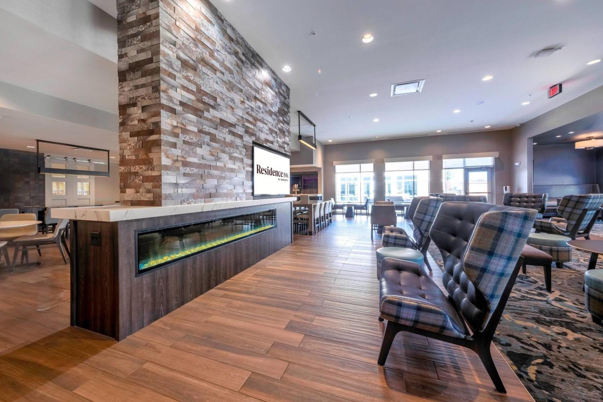 Residence Inn By Marriott Richmond At The Notch Short Pump Exteriör bild