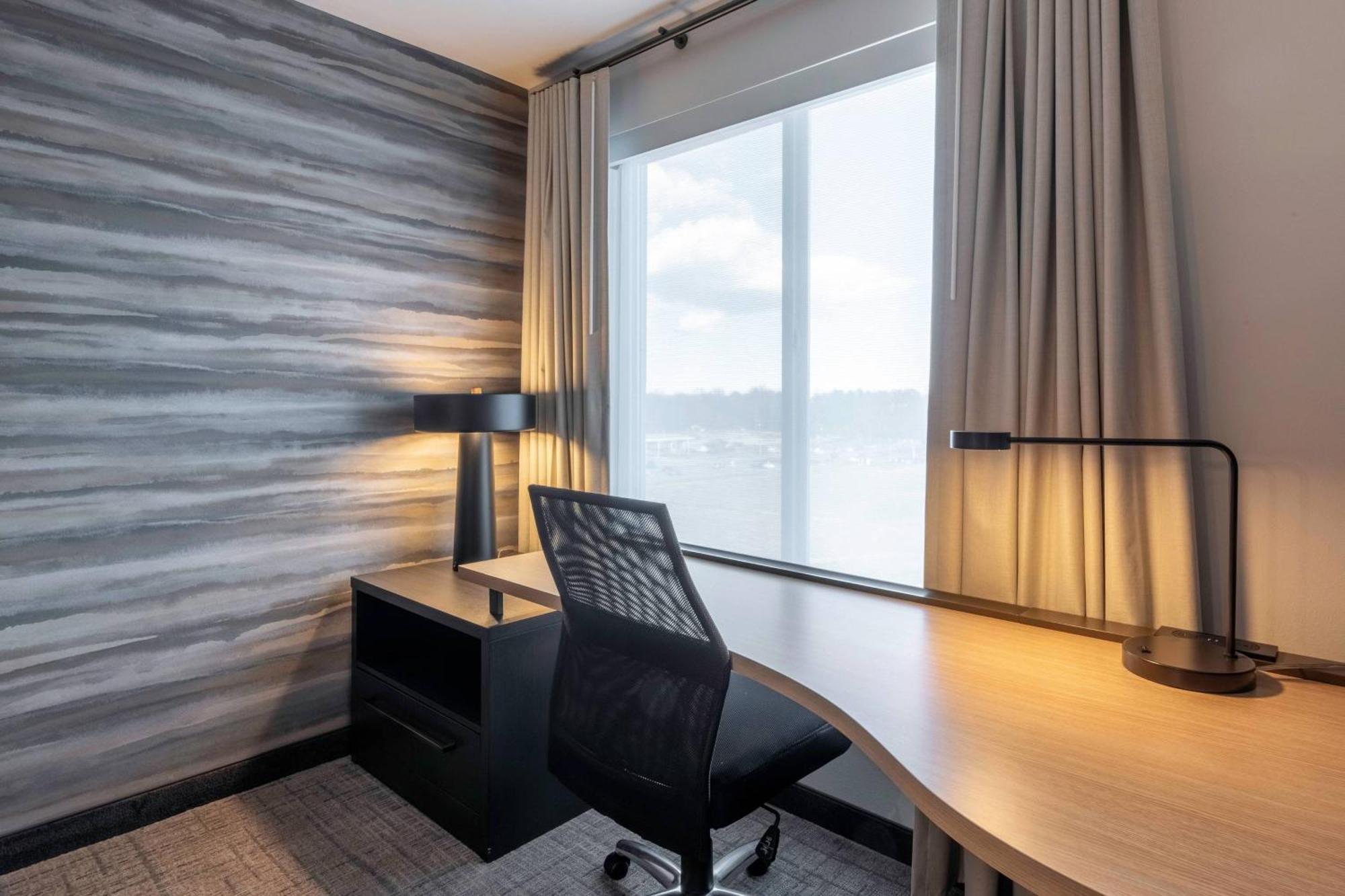 Residence Inn By Marriott Richmond At The Notch Short Pump Exteriör bild
